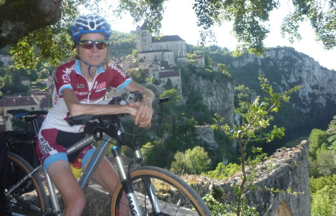 Cami Santiago França
